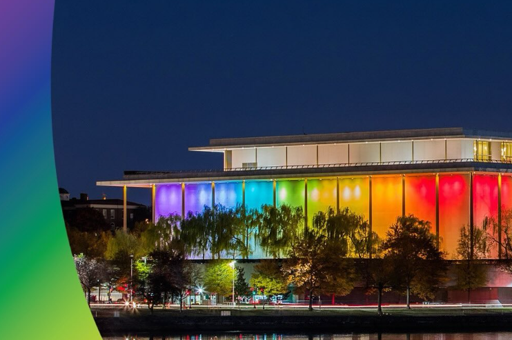 Drag activists protest for LGBTQ+ shows at Kennedy Center